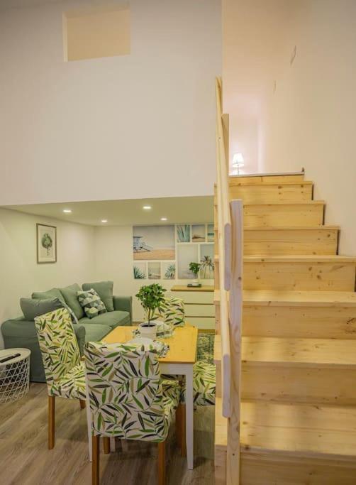 Cosy Flat In Akacfa Str., Aya Lägenhet Budapest Exteriör bild